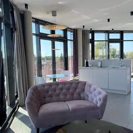 Im Bunker Aparthotel 4*
