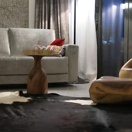 Im Bunker Aparthotel