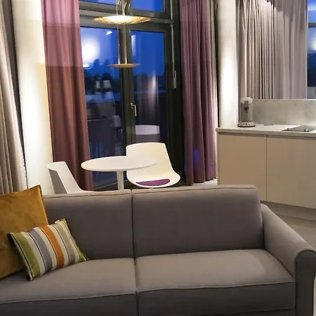 Aparthotel Im Bunker 4*