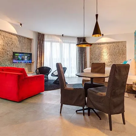 Im Bunker Aparthotel Munich