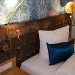 Aparthotel Im Bunker 4*