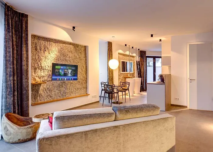 Im Bunker Aparthotel